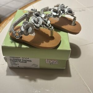 Cutest Ever Silver Floral Infant -  Baby  Sandals | Size:1